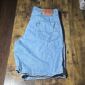 Levi Strauss Mens Shorts EUC